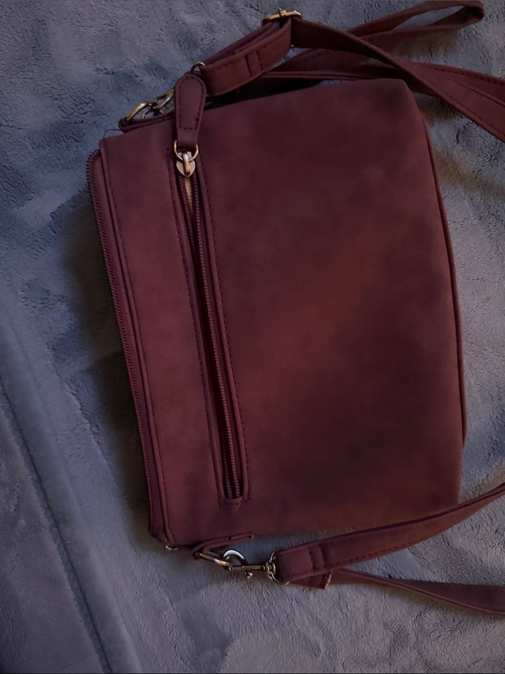Stone Mountain Crossbody Bag - Picture 5 of 5